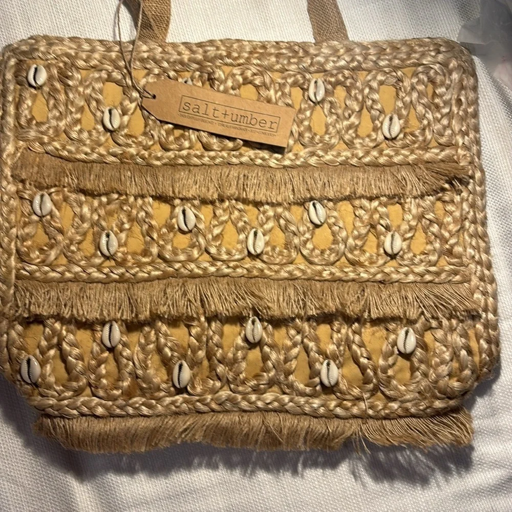ISLA Jute Seashell Tote NWT Resort Beach